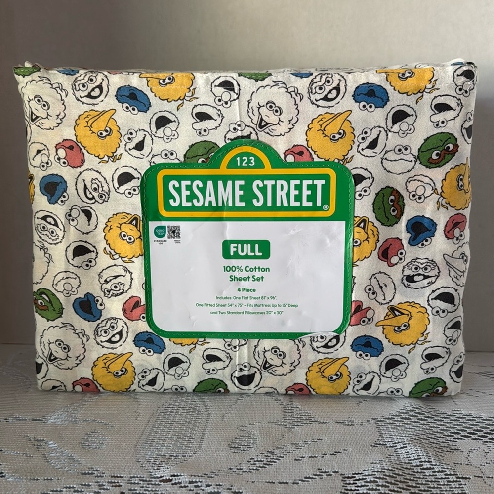 Sesame Street Heads Faces Full Sheet Set 100% Cotton Elmo Cookie Big Bird Oscar